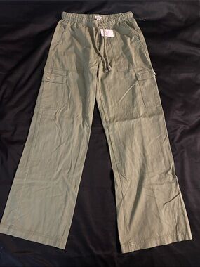 Roxy Olive Cargo Drawstring Pants